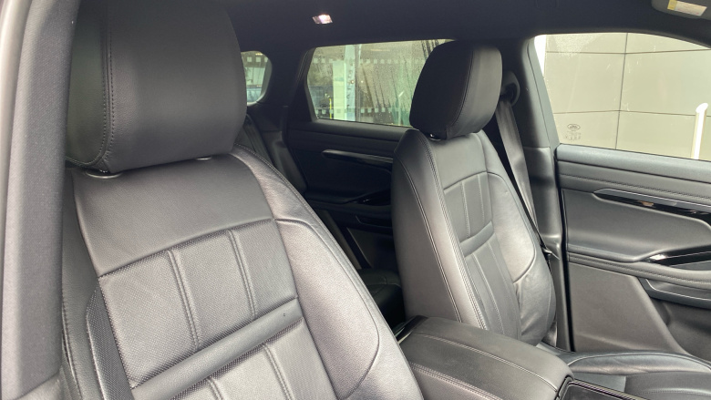 Land Rover Range Rover Evoque 2.0 D200 R-Dynamic SE 5dr Auto Diesel Hatchback